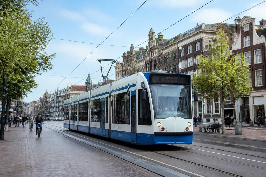 Ligne tram Amsterdam : comment l’utiliser pour visiter la ville