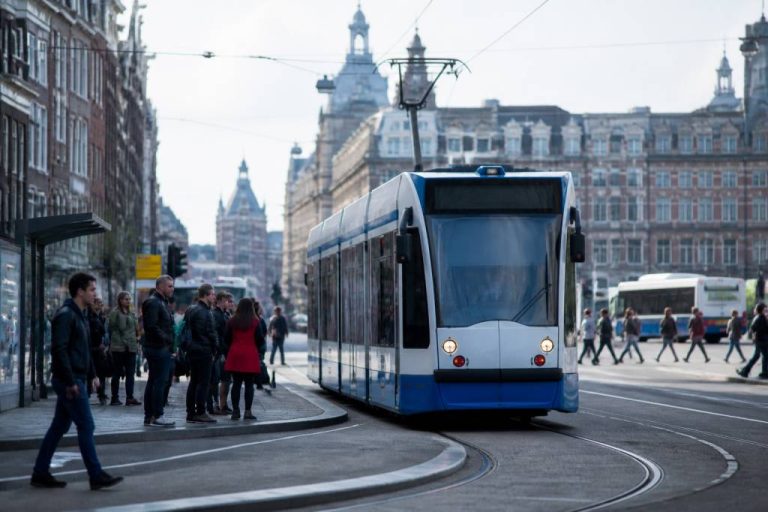 Prix tram amsterdam : tarifs, tickets et conseils pour se déplacer