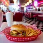 11 street diner Miami Beach : horaires, menu et avis
