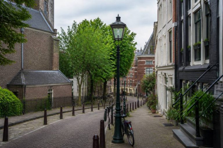 Parcours Montmartre : itinéraire culturel et touristique au cœur d’Amsterdam